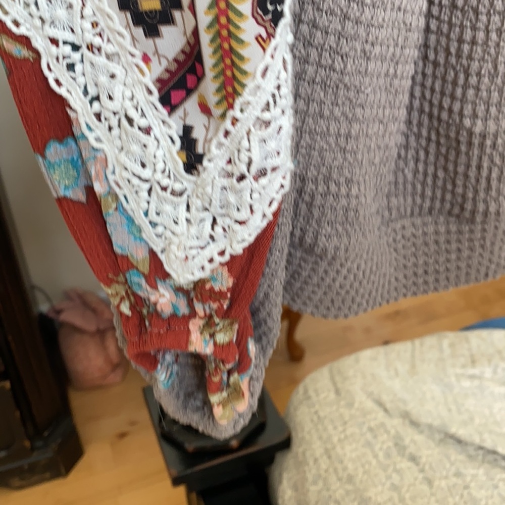 Entro Fall Print Long Sleeve Top Size Medium Purchased at Palmetto Moon - Picture 8 of 10